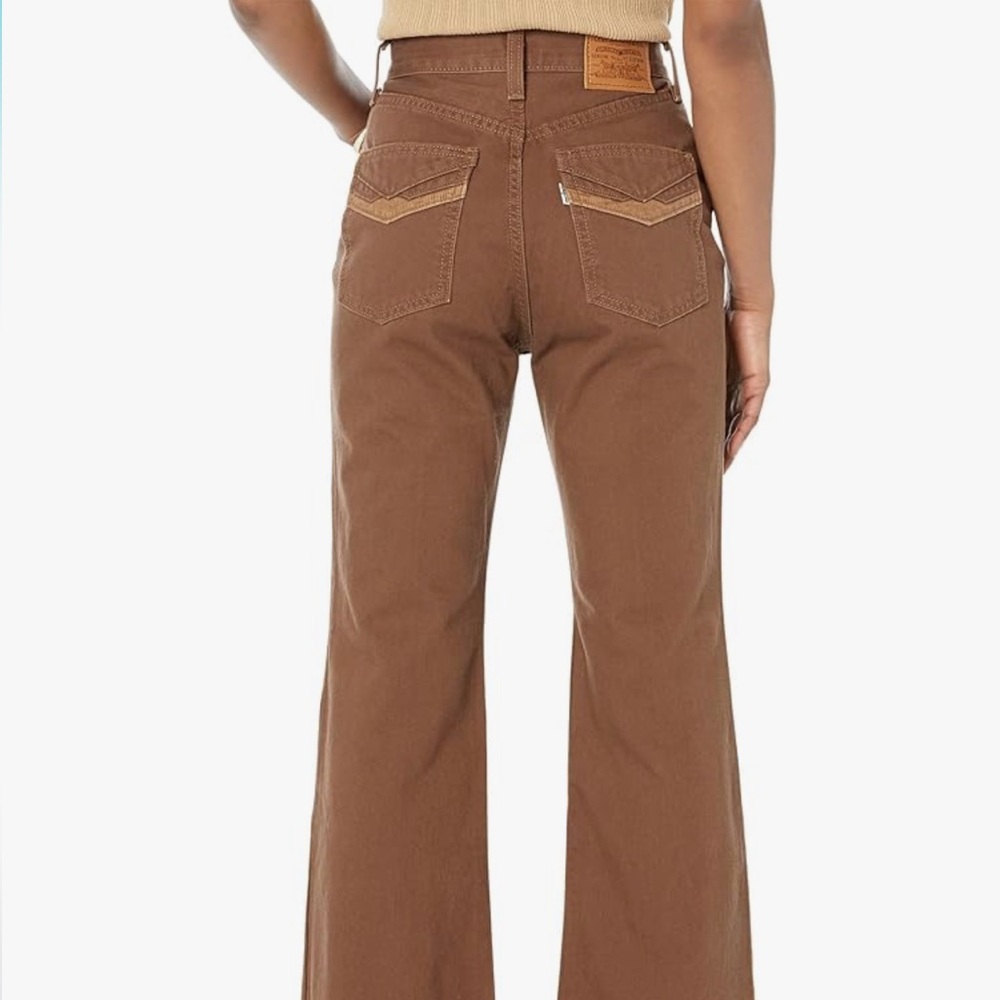 Levi’s 70s high rise flare NWT